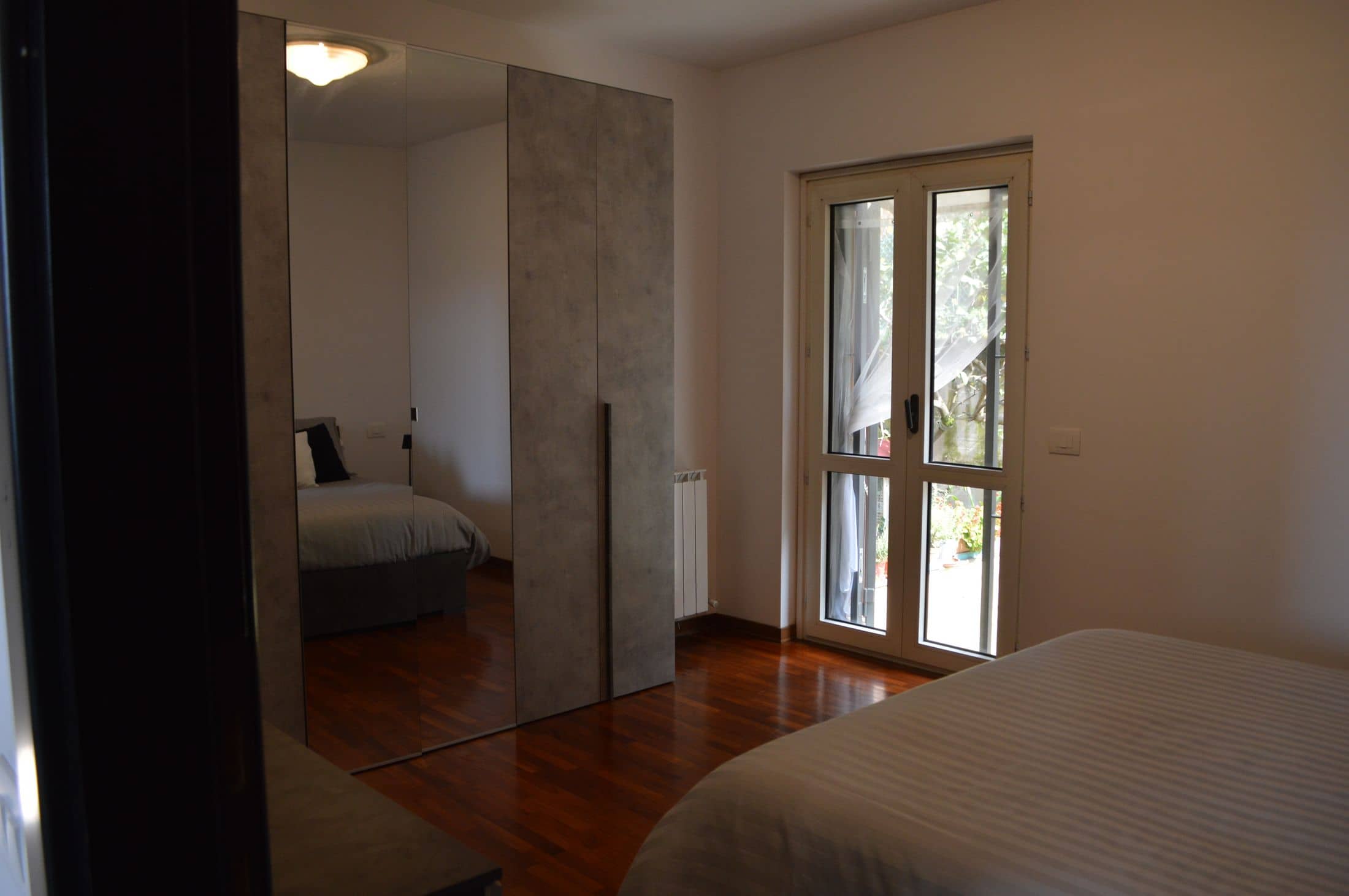 apt-3006-018