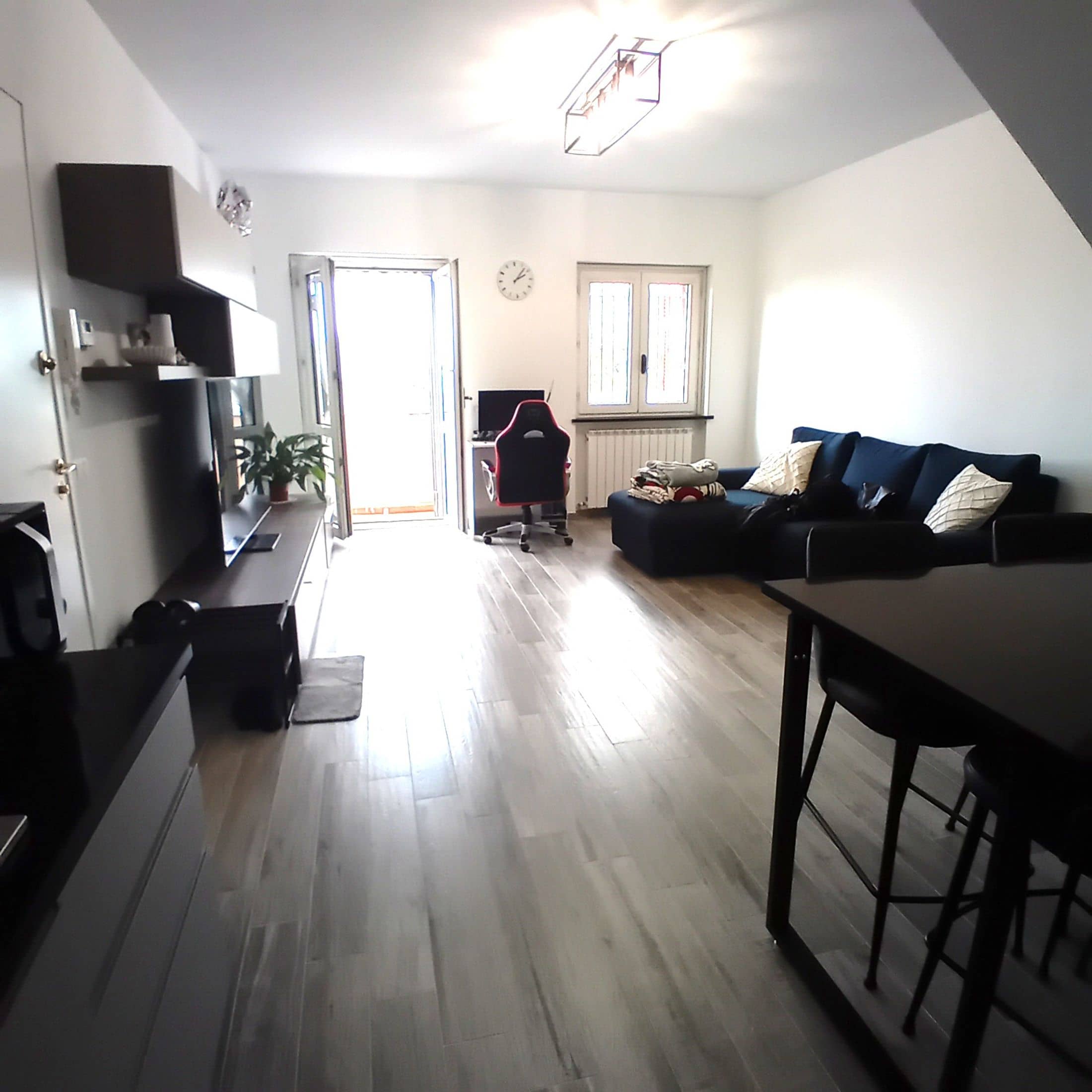 apt-3006-038