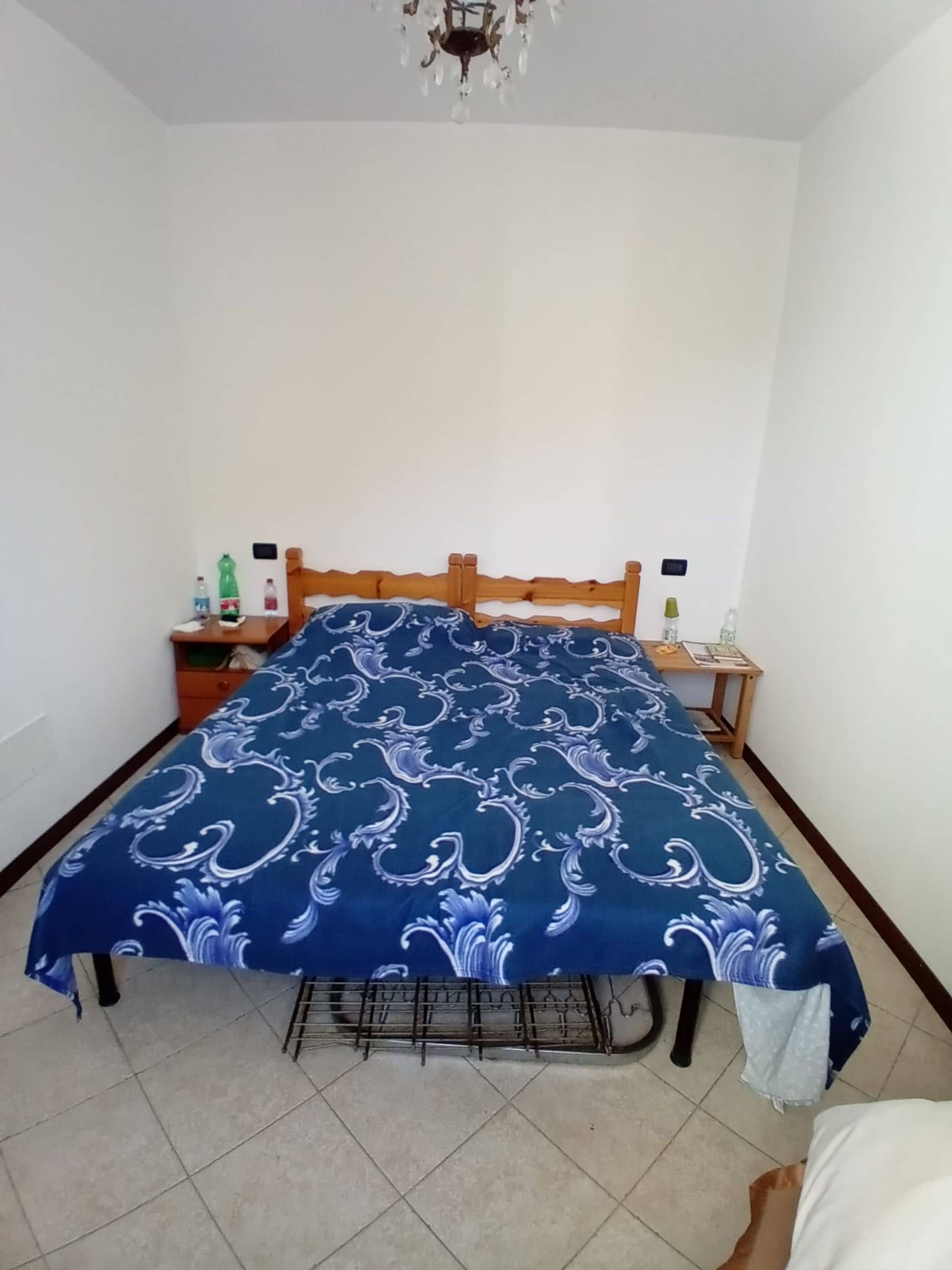apt-3021-008