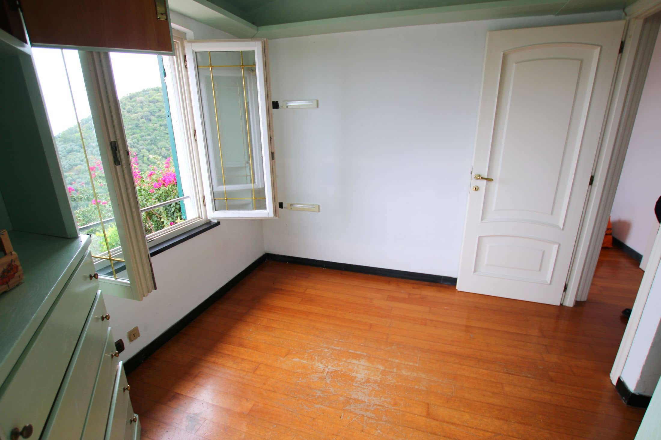 apt-3024-003