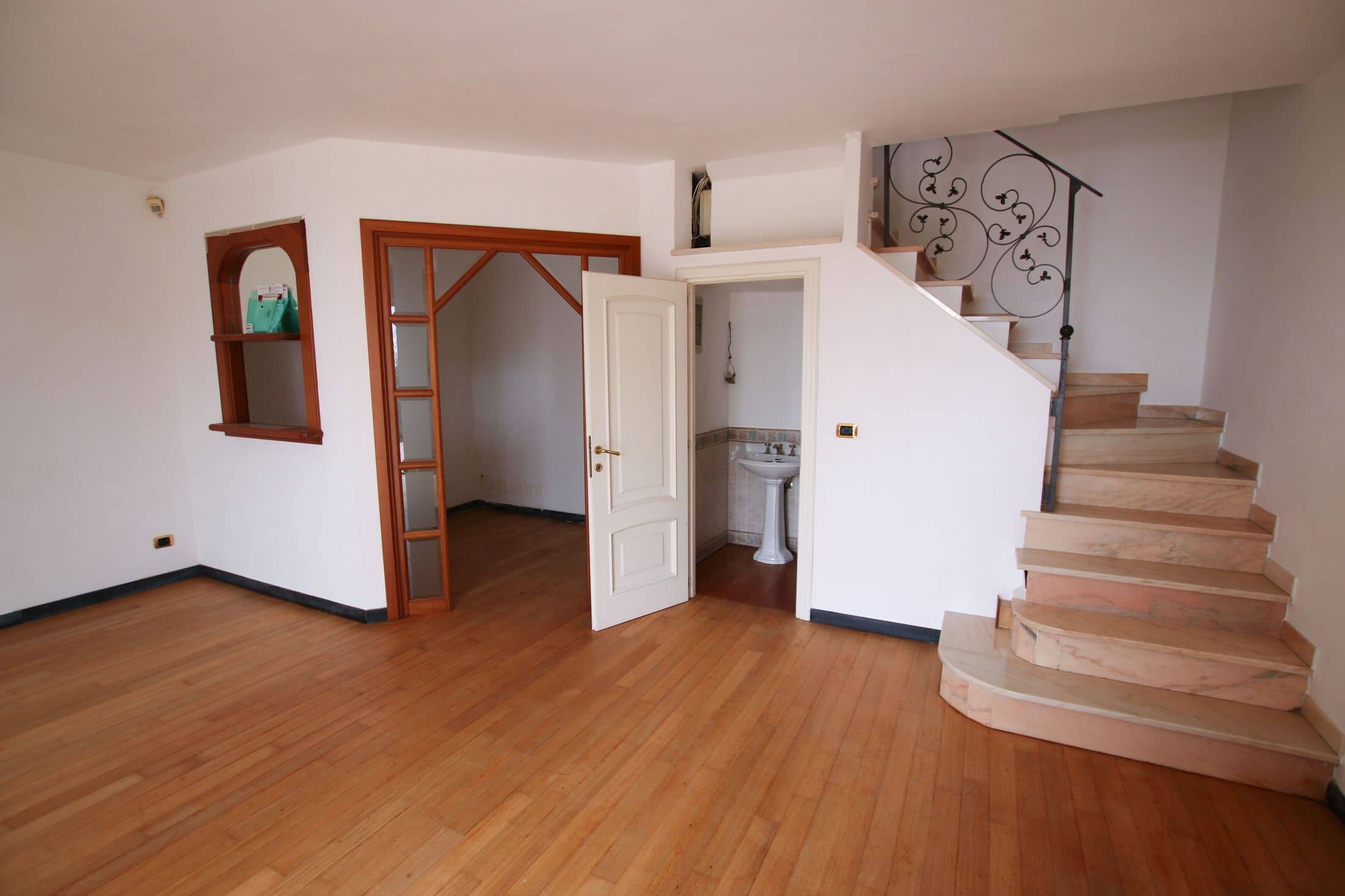 apt-3024-034