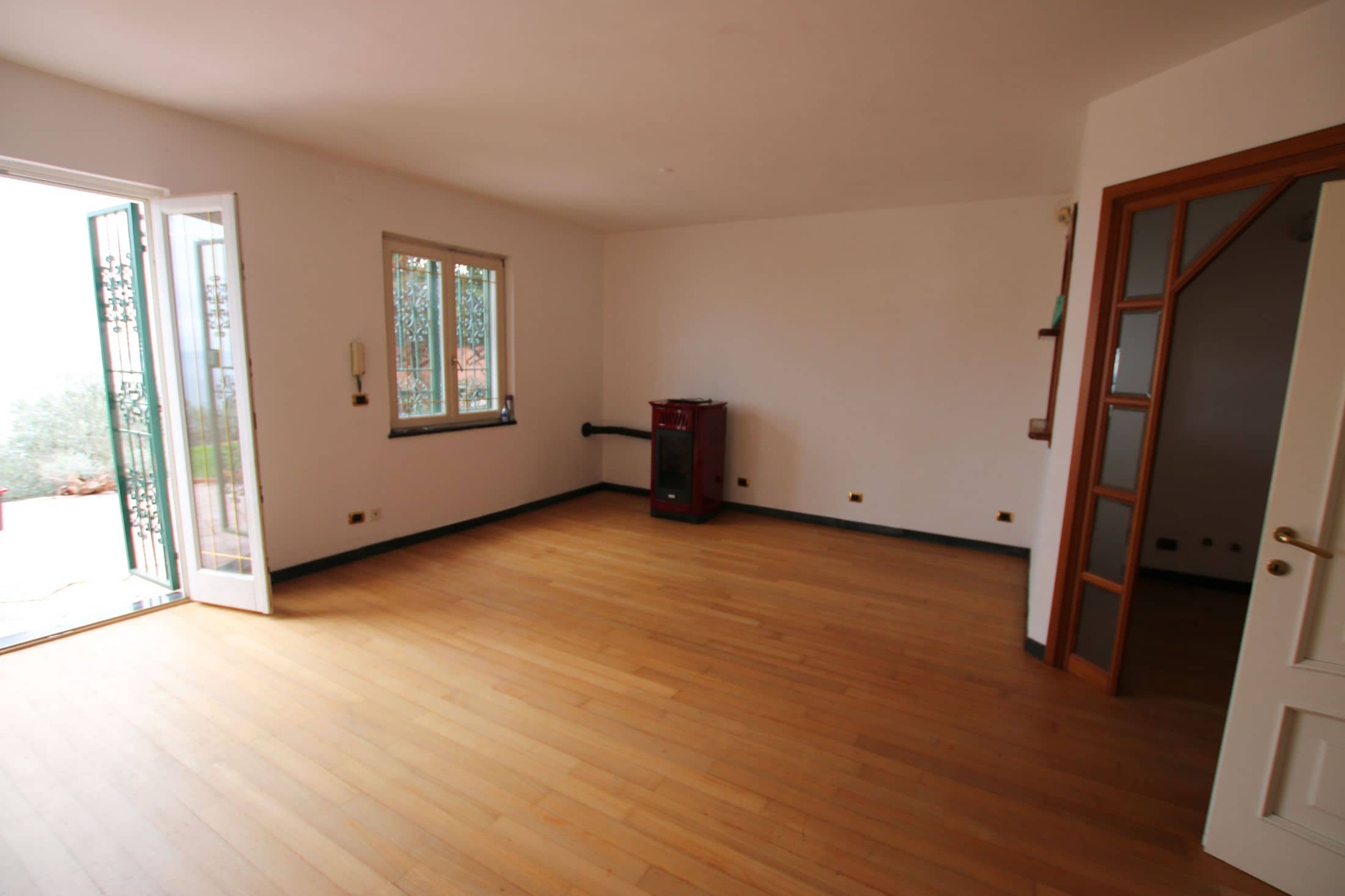 apt-3024-036