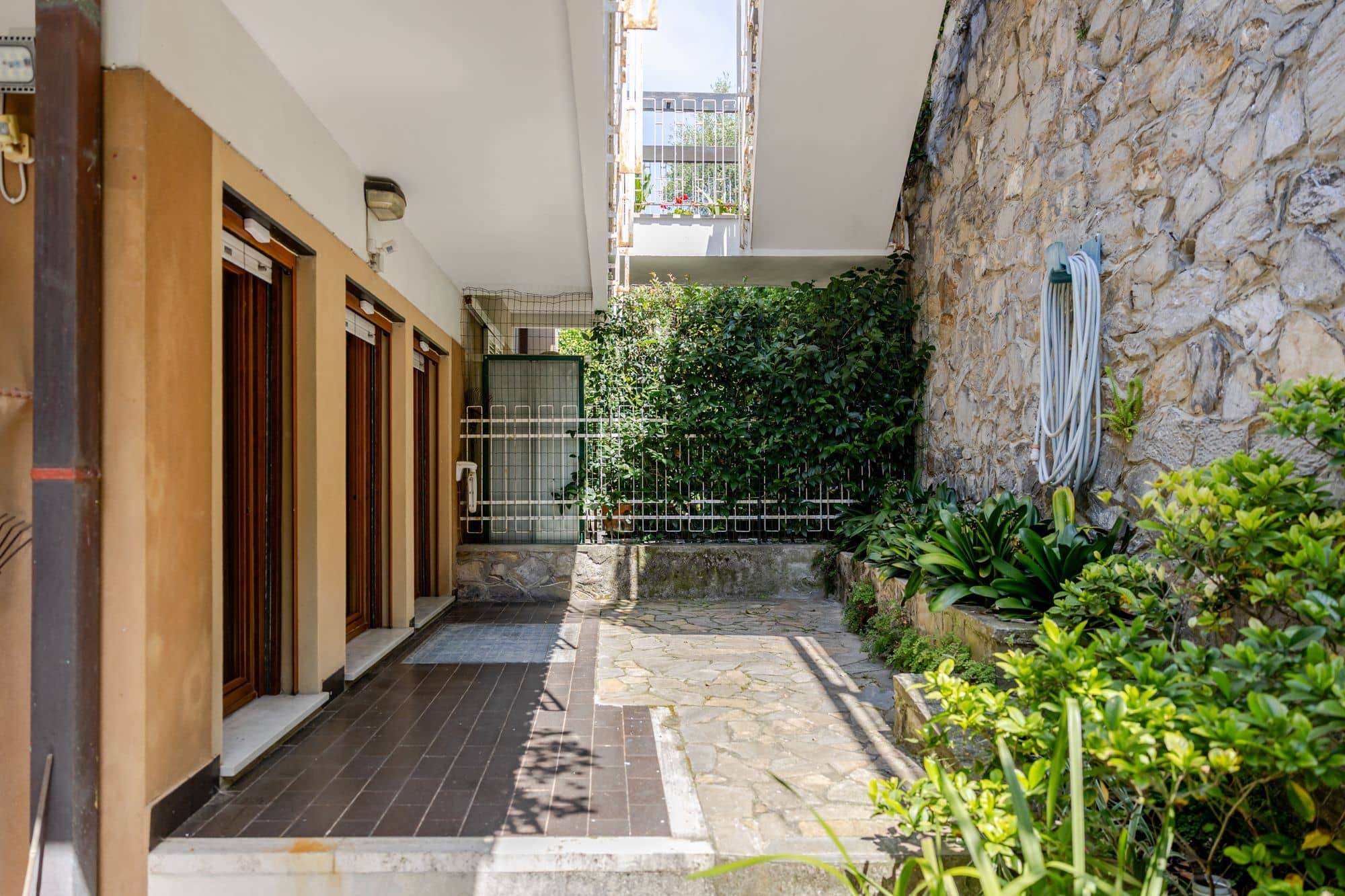 appartamento-via-filippo-da-recco-giugno-2026-esterni-(41)